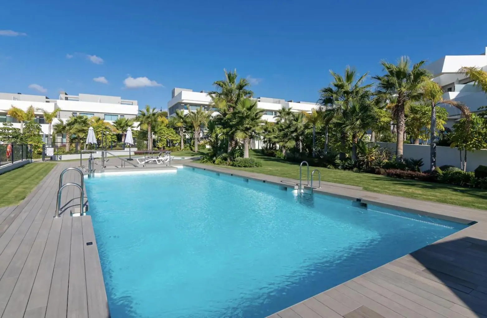 Exclusive Sea View Townhouse With Private Plunge Pool In La Valvega, La Cala De Mijas Apartment Spain