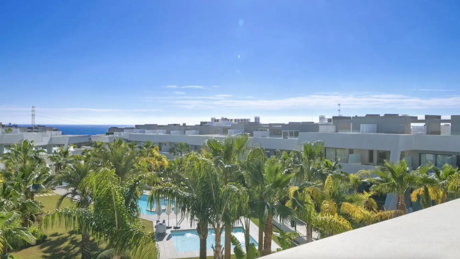 Exclusive Sea View Townhouse With Private Plunge Pool In La Valvega, La Cala De Mijas Apartment
